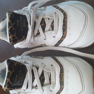 New Balance,  girls size 7